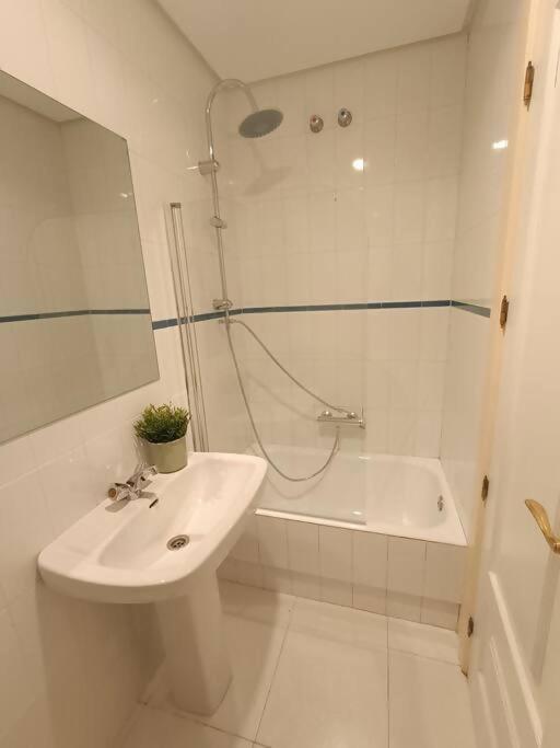 Апартаменты Casa Aguila Casco Antiguo Patio Privado Касерес Экстерьер фото