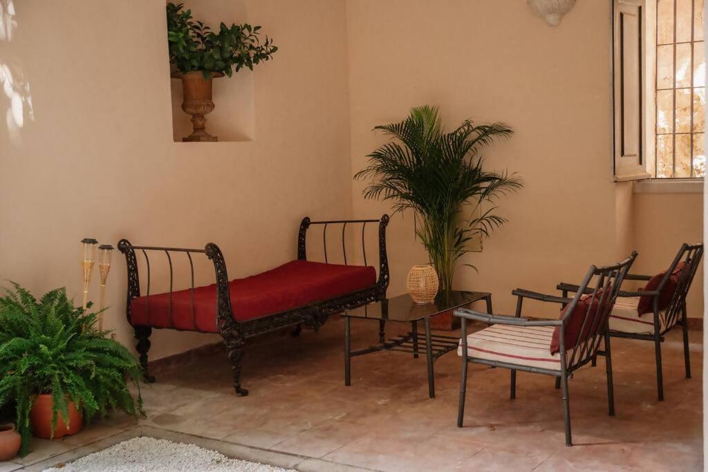 Апартаменты Casa Aguila Casco Antiguo Patio Privado Касерес Экстерьер фото